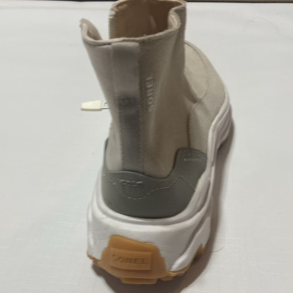 Women’s beige chunky sole Sorel sneakers - Picture 10 of 13